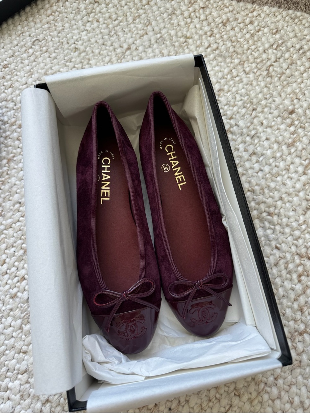 2026 Chanel Burgundy Suede & Patent Ballerina - Picture 3 of 3